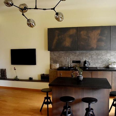 Perfectly Central Apartment 5 Min To Old Town & Art Noveau. Riga Bagian luar foto