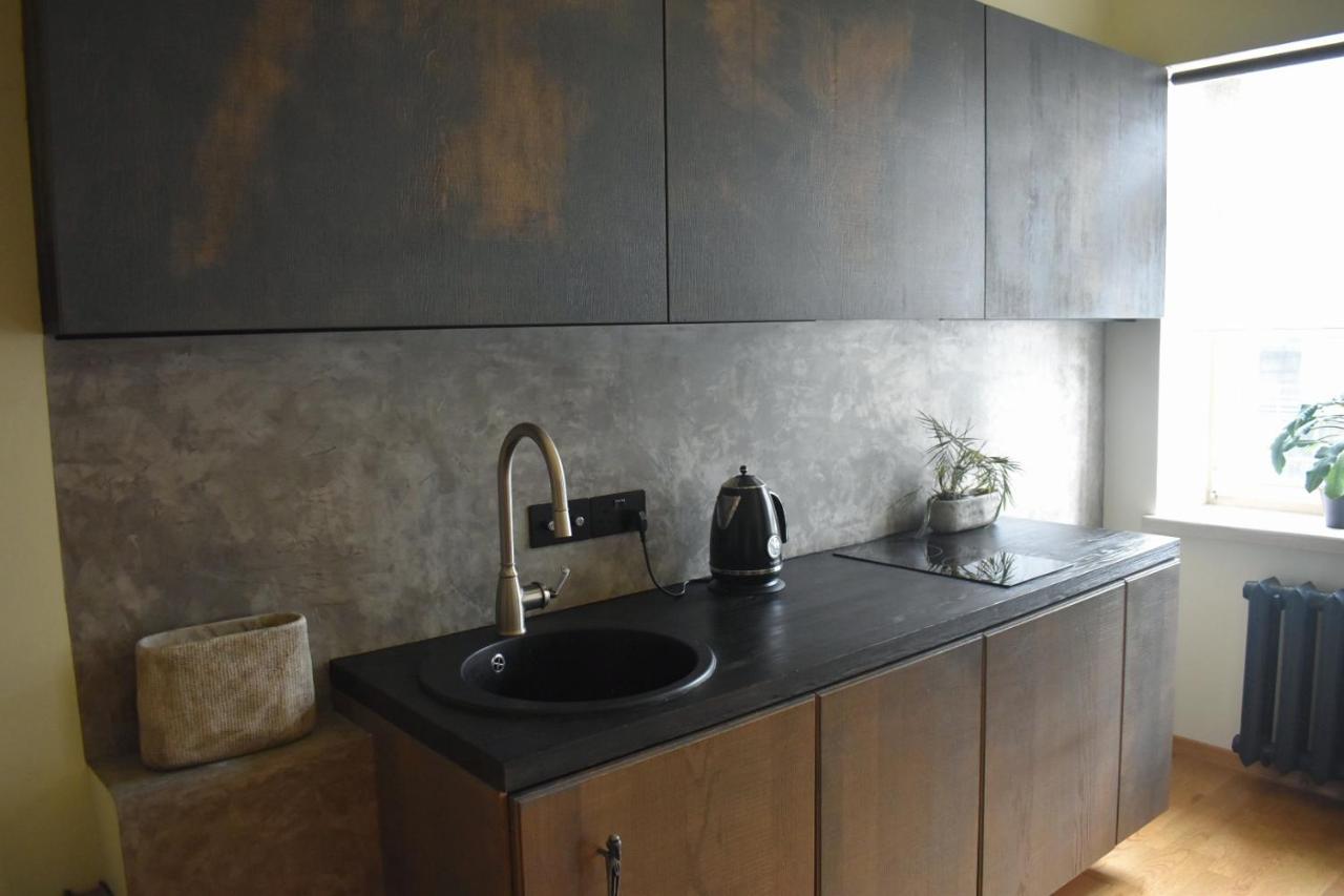 Perfectly Central Apartment 5 Min To Old Town & Art Noveau. Riga Bagian luar foto
