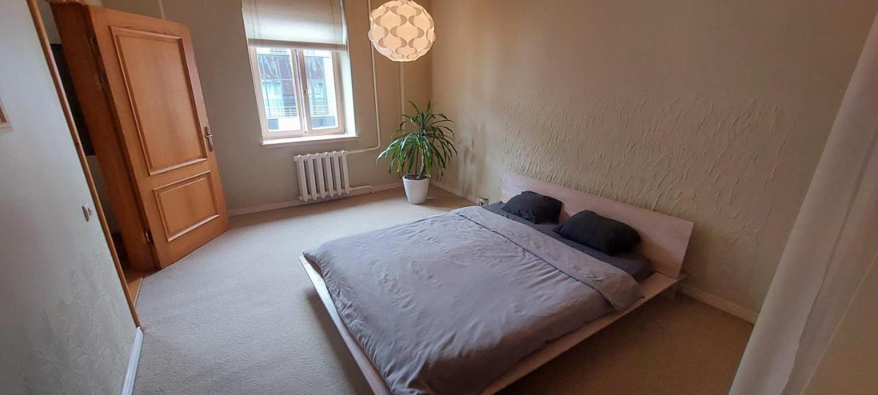 Perfectly Central Apartment 5 Min To Old Town & Art Noveau. Riga Bagian luar foto